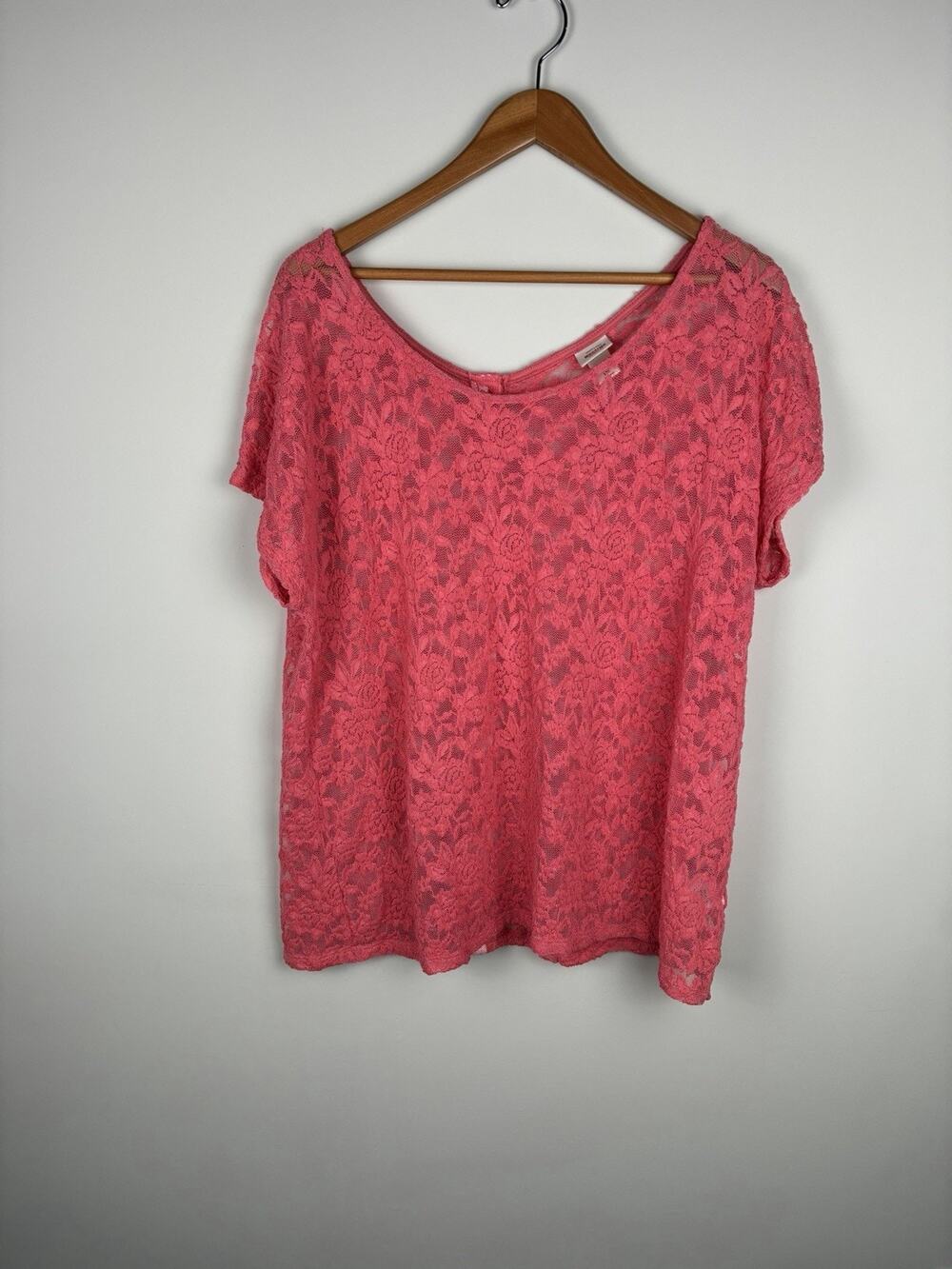 Mossimo Pink Floral Lace Top Floral Coquette Boho Back Buttons Romantic Size XL